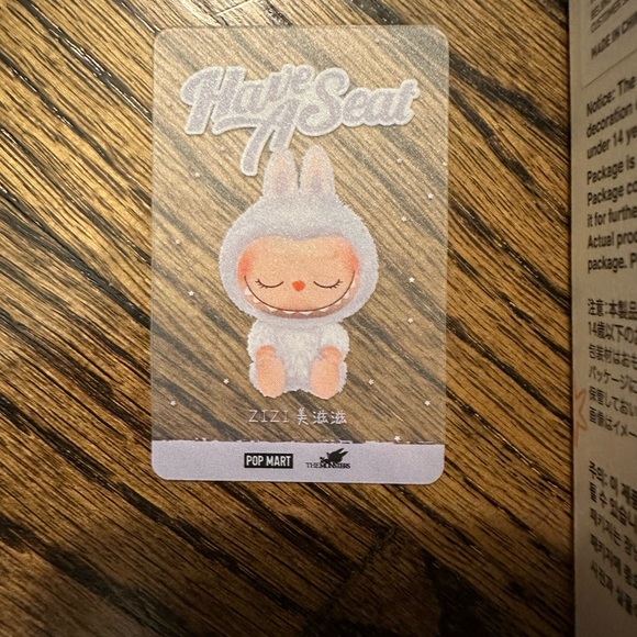 POP MART - The Monsters - Have a Seat Series - ZIZI - brand new - Picture 2 of 8